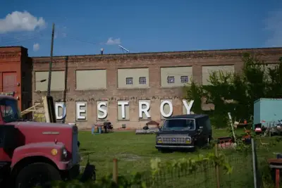 Destroy